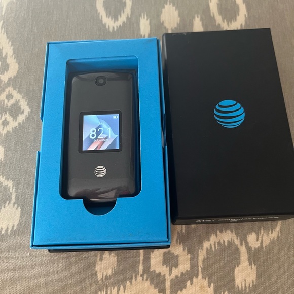 Att Cingular flip 2 black vguc - Picture 2 of 4